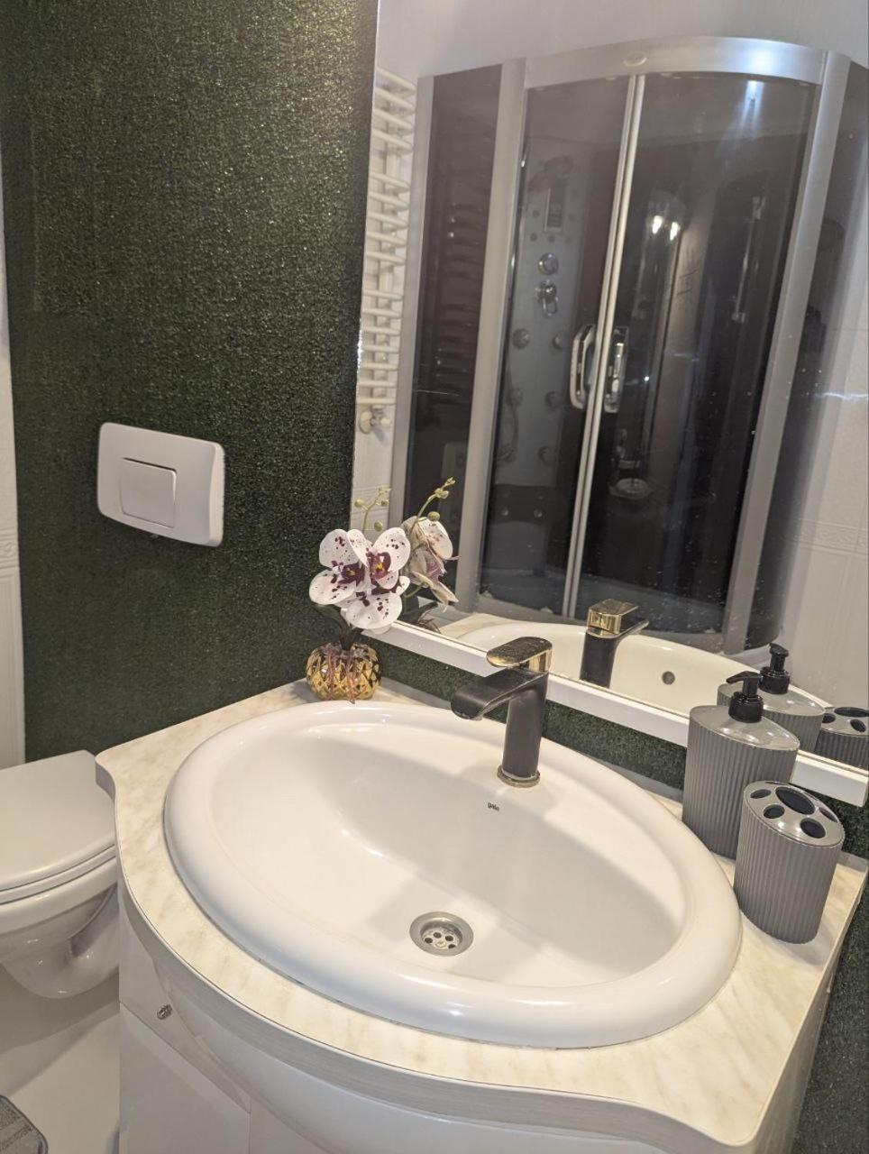 Центр Либідь Плаза Новобудова Провулок Лапушкіна 9 Apartamento Khmelʼnytsʼkyy Exterior foto